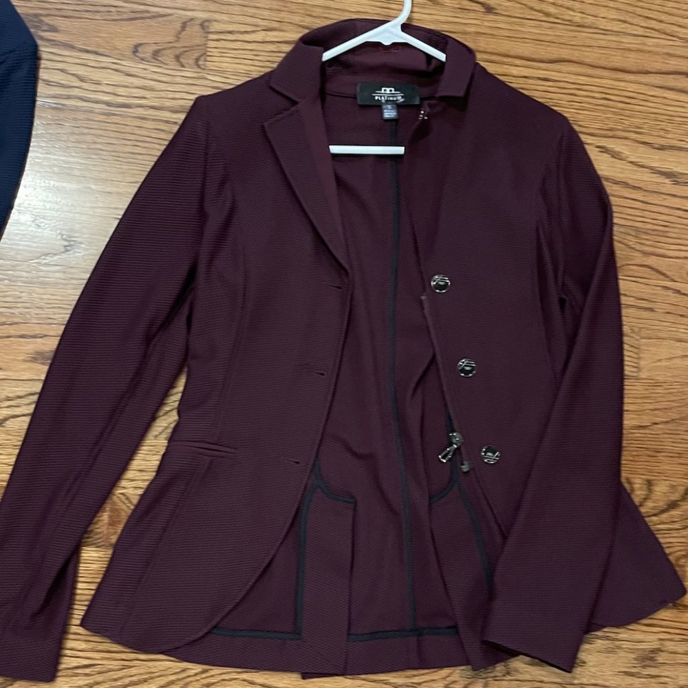 Alessandro Albanese AA MotionLite Show Coat - Primatova (burgundy), Women's